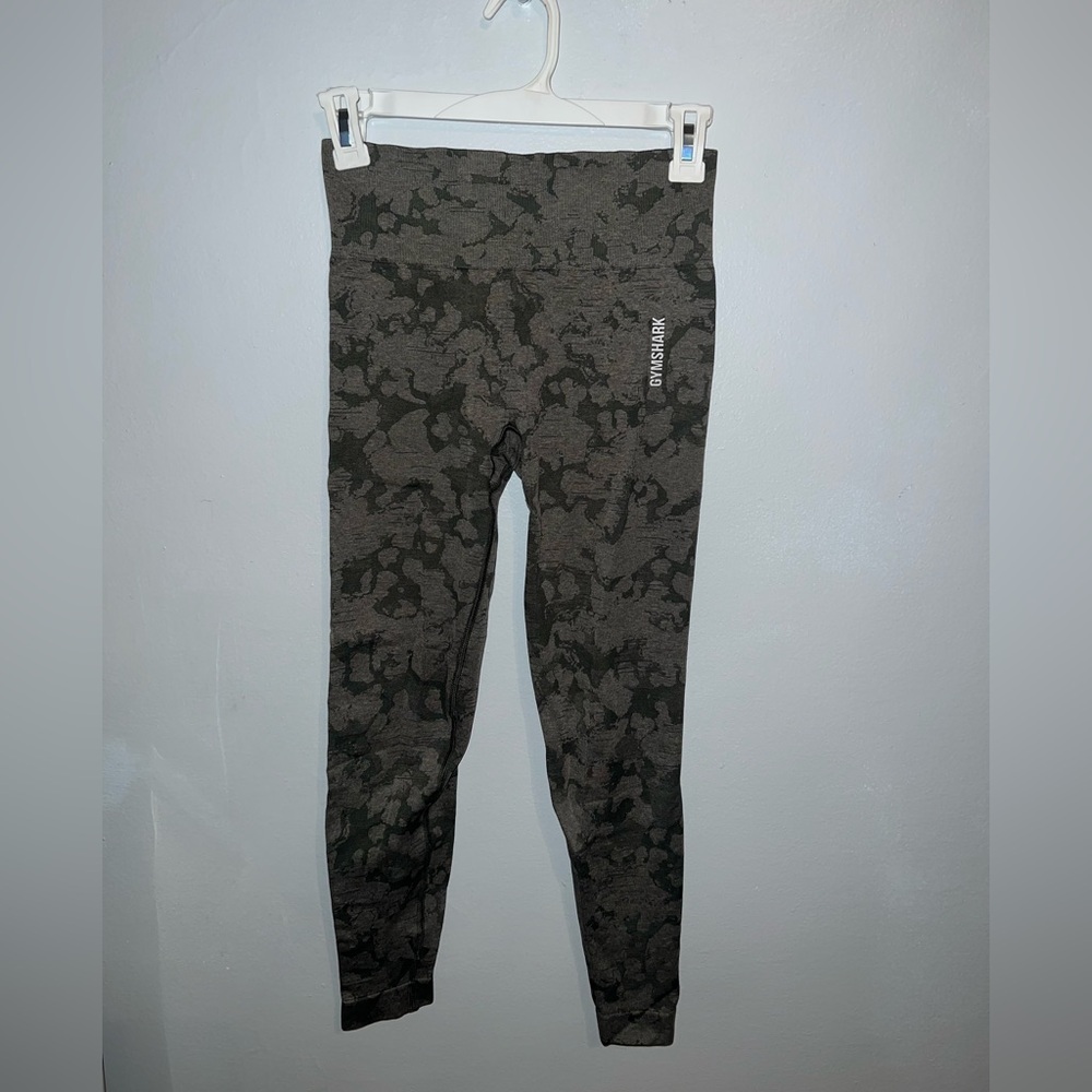 Gymshark “Adapt” high rise Camouflage Leggings - Army Green